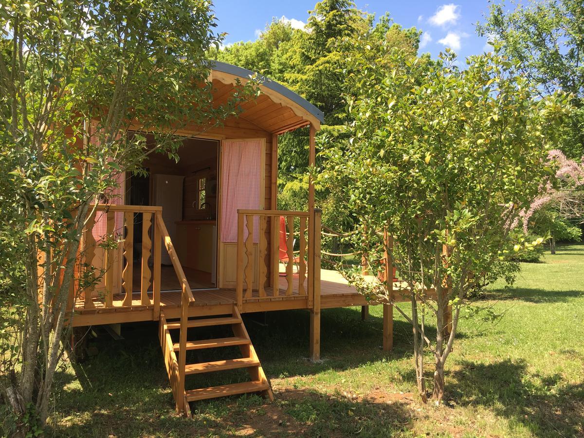Coutillard Parisot  ภายนอก รูปภาพ